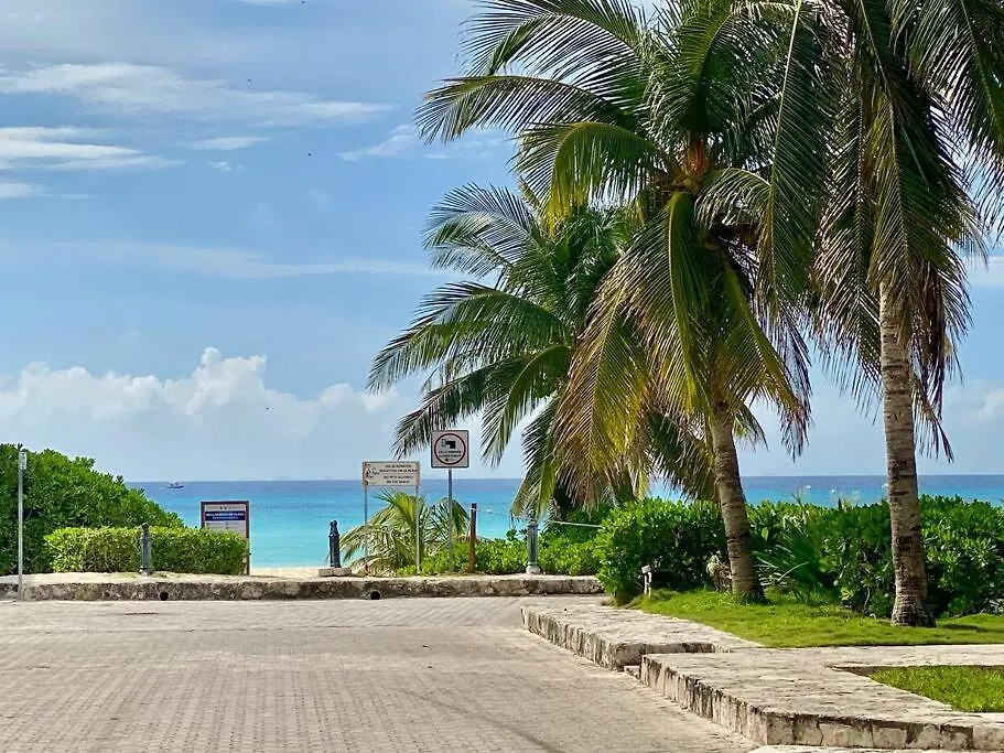Departamento Junto Al Mar Playacar Fase 1 Apartment Playa del Carmen